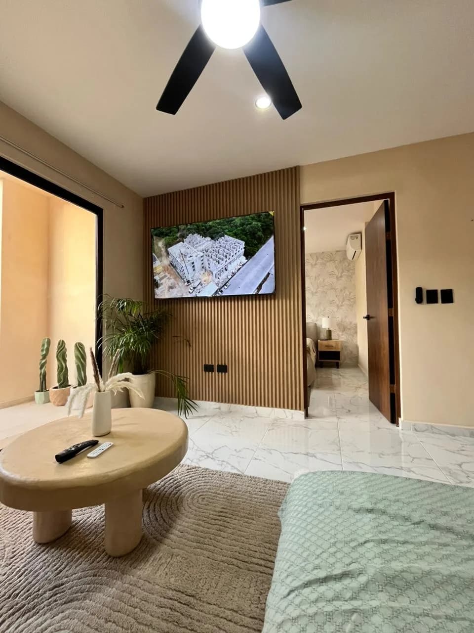 Vida residencial contemporánea en el corazón de la ciudad - 15