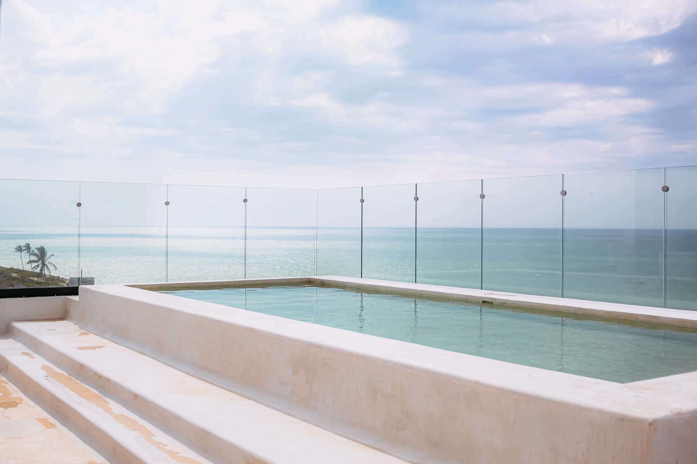 Departamento con Alberca Privada Frente al Mar thumb 5