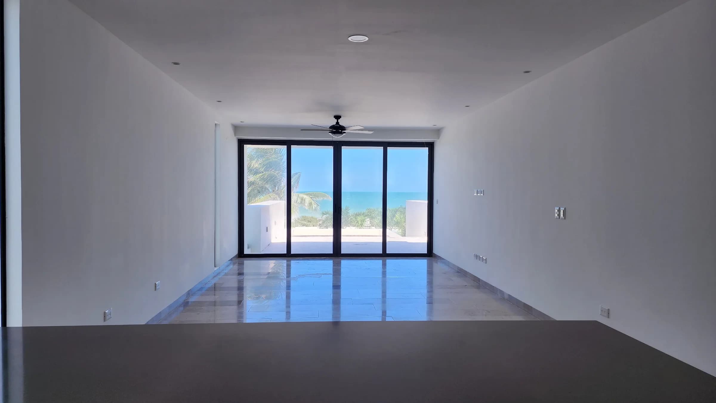 Departamento con alberca privada con vista frente al mar thumb 4